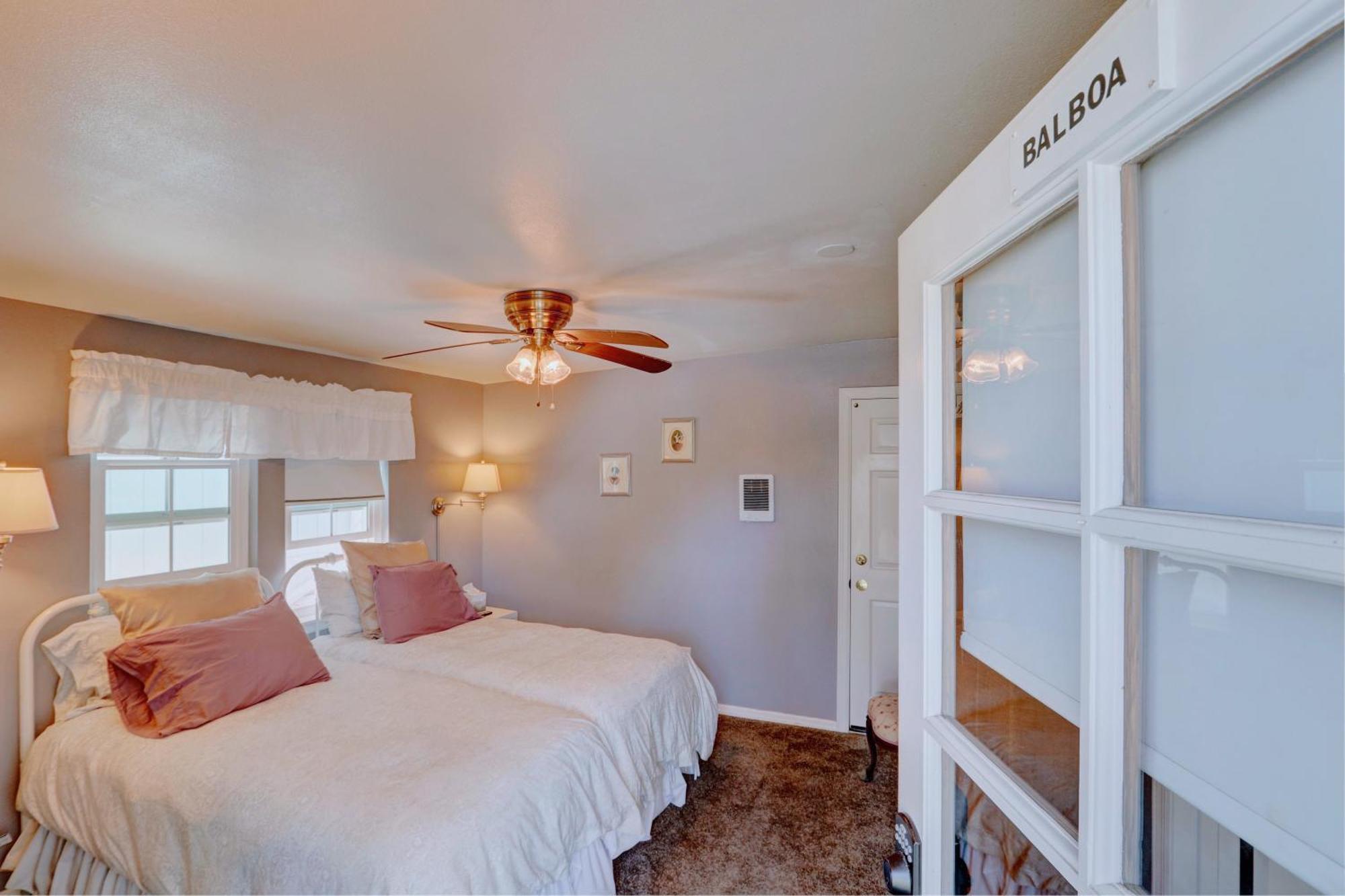 Pelican Cove Inn Carlsbad Buitenkant foto